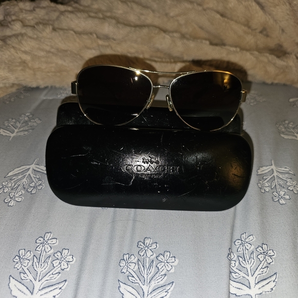 Coach Gold Frame Aviator Sunglasses - Picture 2 of 8